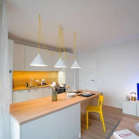 Scandinavian Airy Apt In Business Area & Airport * Sofia