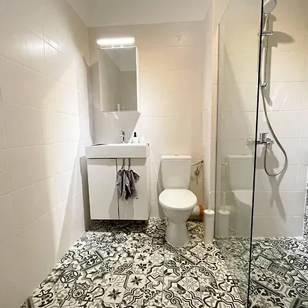 Apartment Scandinavian Airy Apt In Business Area & Airport